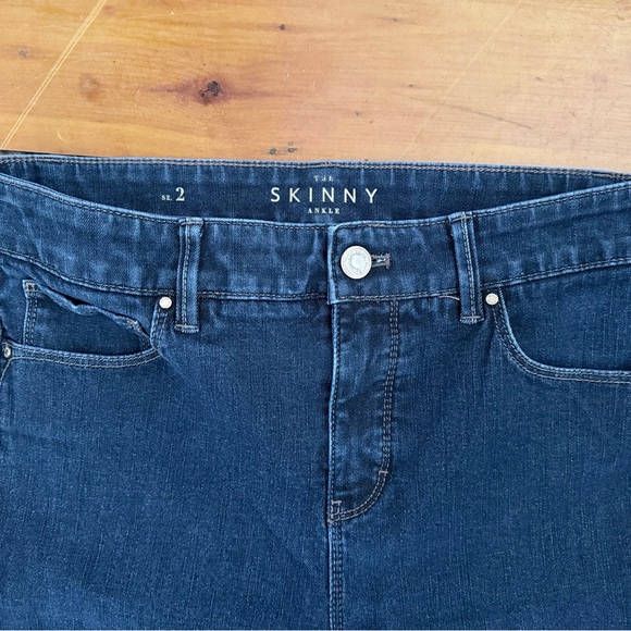 White House Black Market Dark Blue Skinny Jeans - Picture 3 of 13